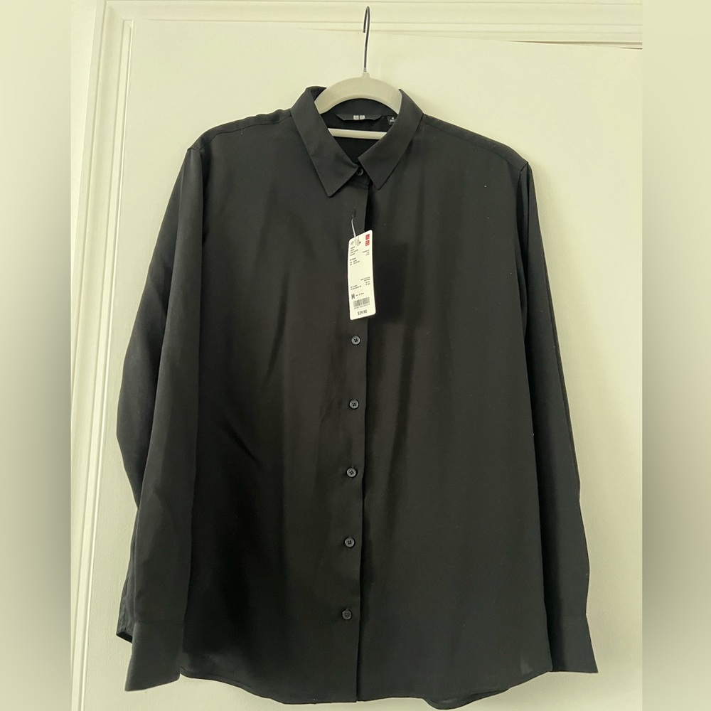 Uniqlo women rayon long sleeve blouse size M shirt